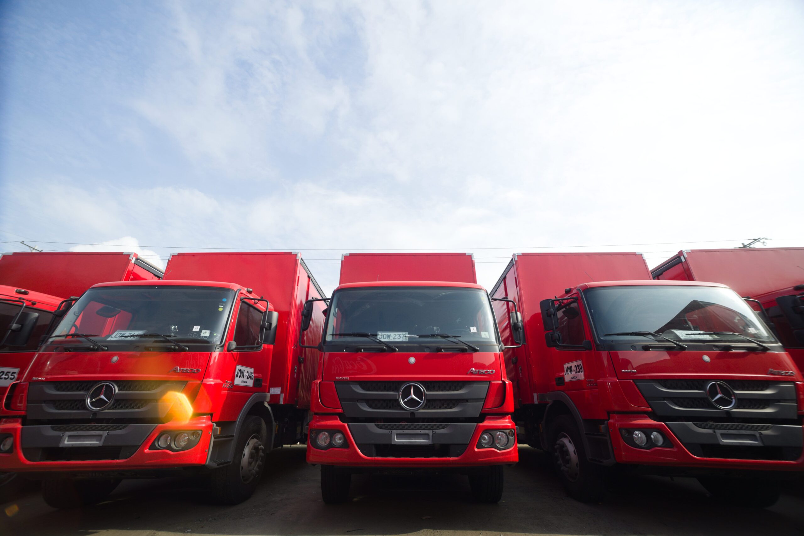 Coca-Cola FEMSA renueva su flota con 48 camiones amigables con el medio ambiente