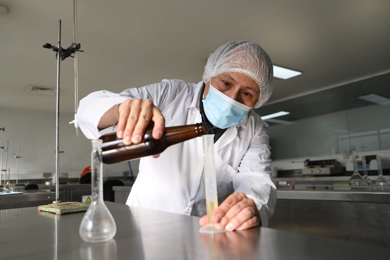 SENA gradúa primeros microempresarios dedicados a la<br>fabricación de cervercería artesanal