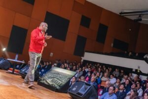 Con ejecución del 99,98%, Engativá reporta avances en seguridad, obras y participación en 2025.