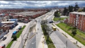 Av. Ciudad de Cali, grupo 2 (entre la av. Villavicencio y la av. Bosa.)