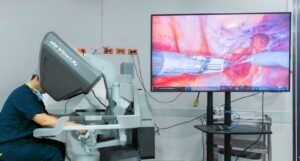 En Colombia se realiza el primer trasplante de riñón asistido por tecnología robótica
