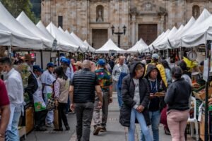 Más de 200 productores llegarán a la Plaza de Bolívar con el Gran Mercado Campesino: ahora es mundial.