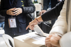 Misión internacional destaca tranquilidad en primeras horas de las elecciones presidenciales en Colombia
