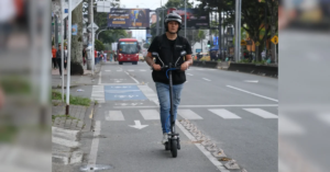¡SE ACABÓ EL DESORDEN! GOBIERNO VA POR PATINETAS Y SCOOTERS CON NUEVAS REGLAS EN COLOMBIA