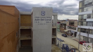 Más de 2.100 estudiantes se dieron cita en la gran Feria de Educación Superior en Juan del Corral: anuncian 128 becas para jóvenes de la localidad