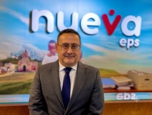 El Dr. Roberto Solano Navarra asume como nuevo agente interventor de NUEVA EPS.