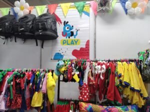 Mientras crecen los hogares unipersonales, el 67% de las familias ya convive con mascotas: así está cambiando la forma de vivir en Colombia.