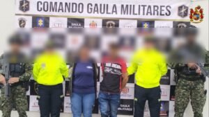 Ejército Nacional captura en el Valle del Cauca a alias Cortico y alias Sonia, responsables de finanzas y apoyo logístico de la estructura Adán Izquierdo
