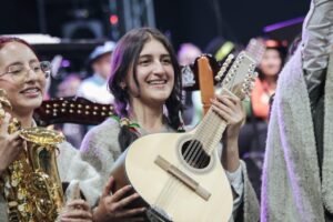 Carranga Sinfónica abrió el FICC 2026 con un homenaje a las raíces campesinas de Boyacá