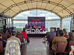 Poner al paciente en el centro: el punto de partida para <div>mejorar la atención en salud</div>.