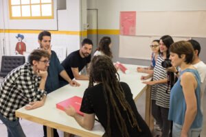 A un año de elegir sus Consejos de Juventud, solo el 37% de los jóvenes se siente representado